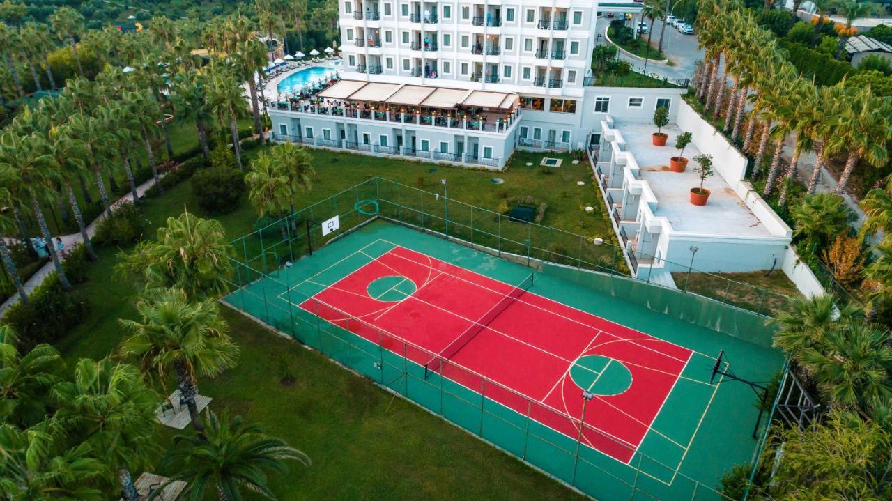 Royal Atlantis Hotel 4*