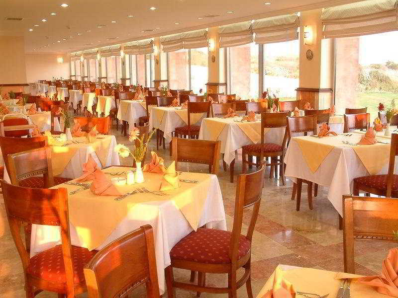 Hotel Royal Atlantis 4*