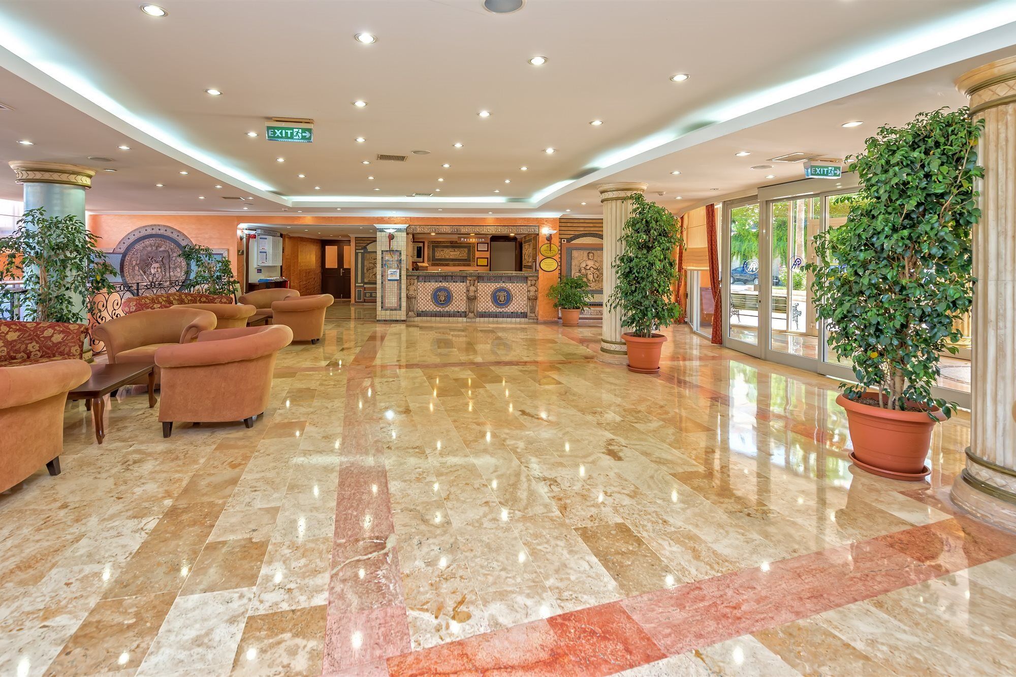 Royal Atlantis Hotel 4*